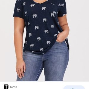 Torrid size 4 elephant v-neck